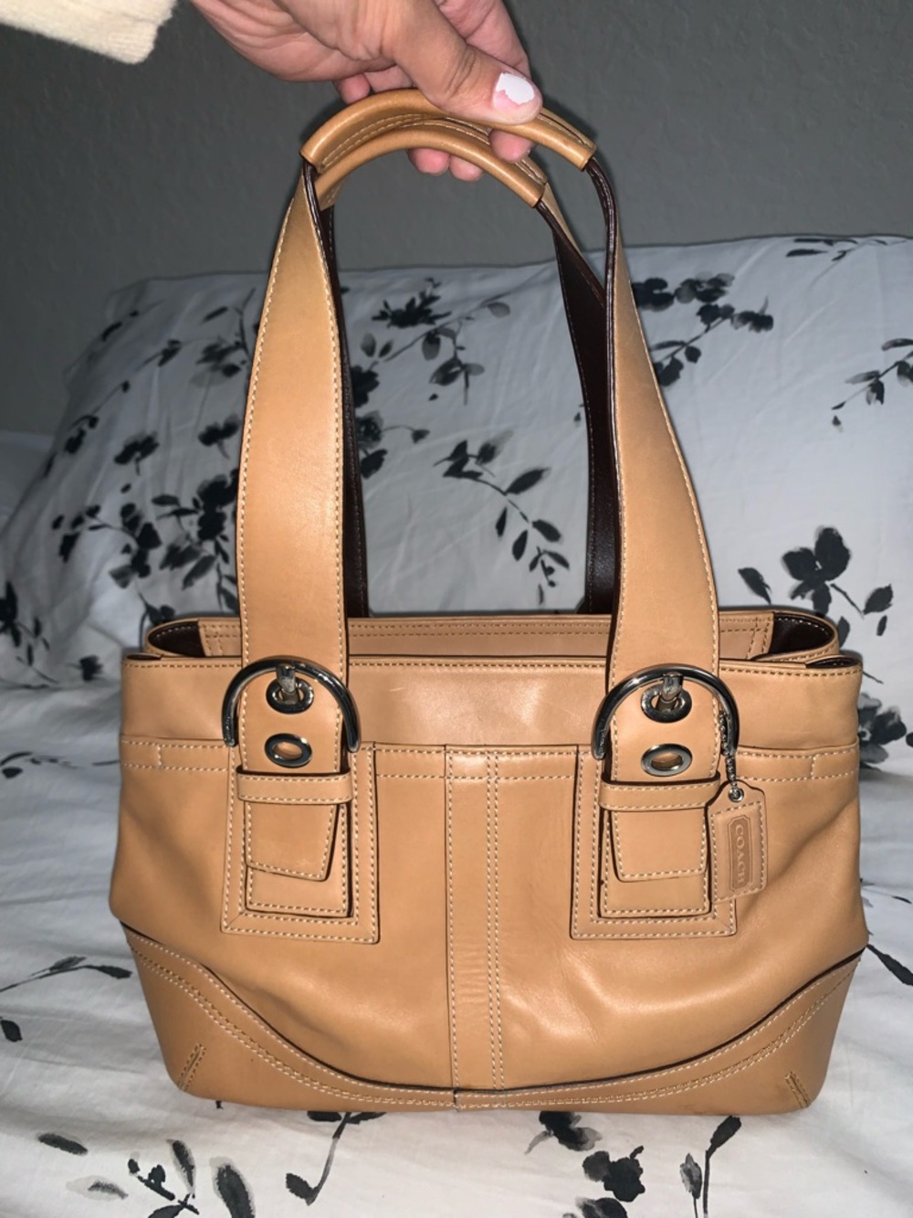Coach Soho Tan Leather Tote with Polished Hardware